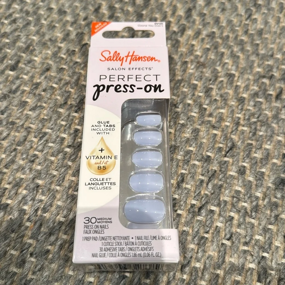 NWT- Sally Hansen Perfect Press-On Nails Ozone you Didn’t Purple - Picture 1 of 5